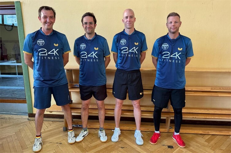 1. Mannschaft des TTV Andernach mit Swidtschenko, Link, Hoß und Neuzugang Thomas Bauer
