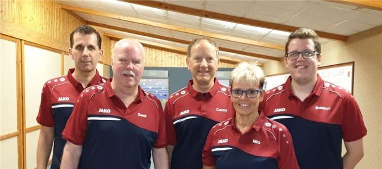 1. Mannschaft: (v.li.) U. Schierck, K. Schneider, G. Frensch, R. Kasper-Kirst, S. Kirst.Fotos: privat