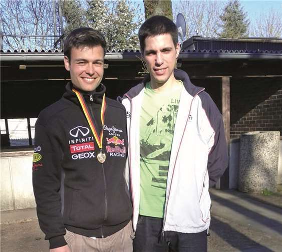 1. Podestplatz für Dennis Gassen (li) mit Josef Hartmann. privat