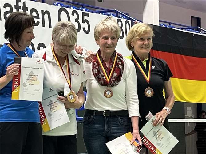 Brigitte Prax schreibt Badminton-Geschichte mit 20. Meistertitel 1. Titel im Einzel für Brigitte Prax.