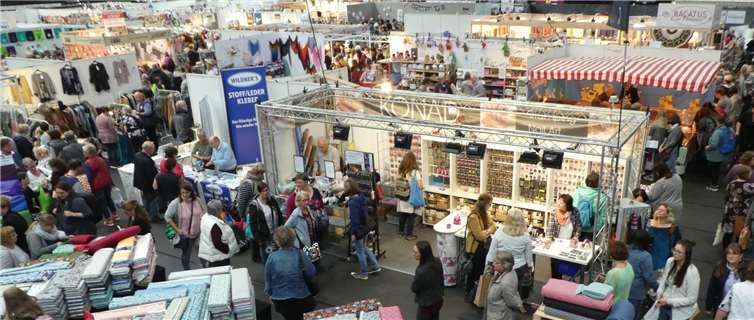 100 Aussteller füllen die Messehallen, neue Ideen werden vermittelt und Workshops angeboten. Foto: Okken GmbH