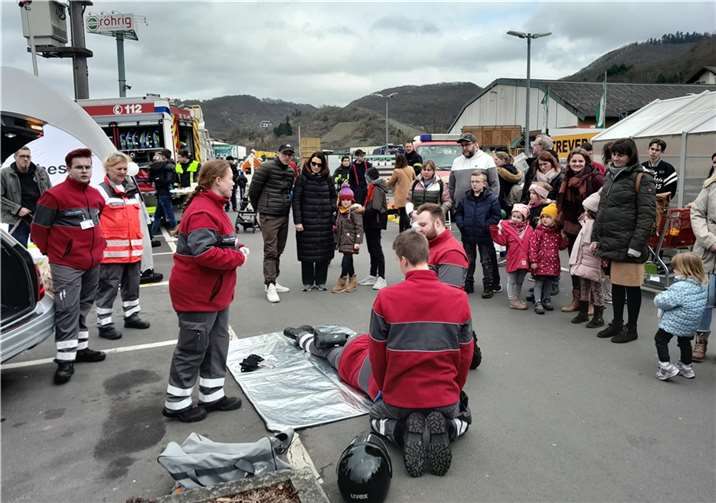 100 Mitwirkende - darunter viele Vereine aus der Region - sorgten mit Vorführungen beim röhrig-Familien-Sonntag dafür, dass einige Tausend Besucher einen unvergesslichen Tag erlebten. Quelle: röhrig