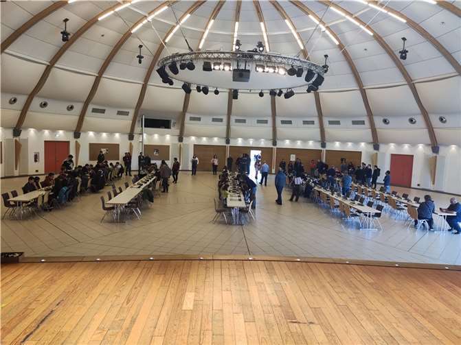 101 Schachspielerinnen und Schachspieler nahm an dem Jugendschachturnier 2023 teil.  Foto: privat