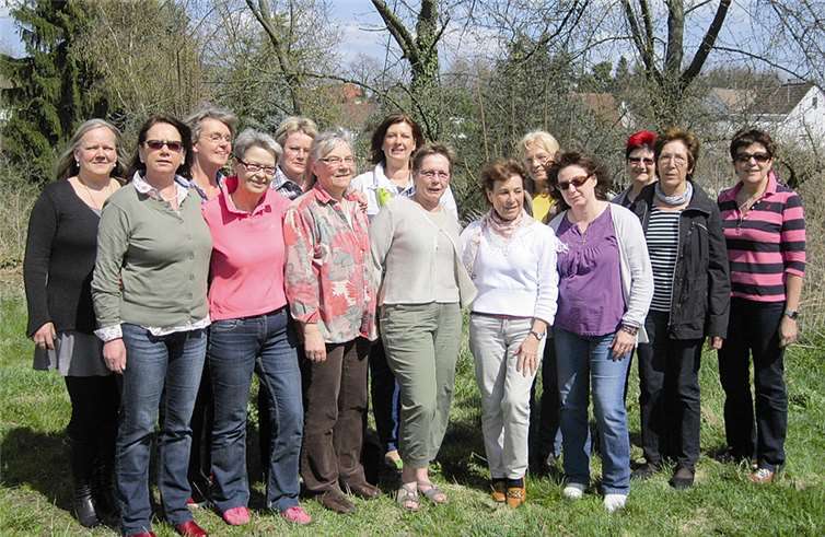 13 Frauen wurden für ihre ehrenamtliche Arbeit mit Demenzkranken geschult. Ein Engagement, für das großer Bedarf besteht.