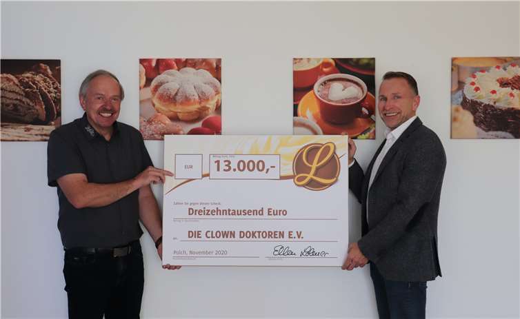 13.000 Euro konnten an DIE CLOWN DOKTOREN E.V. gespendet werden.
