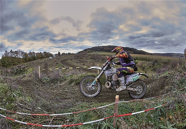 141 Enduro-Sportler haben den Weg nach Kempenich gefunden... ADAC