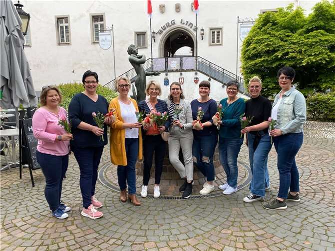 1.500 Euro konnten die Linzer Möhnen spenden. Foto: privat