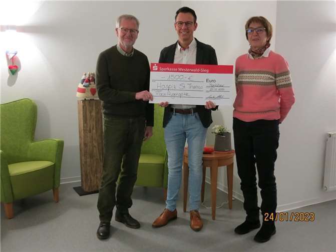 1500 Euro konnten übergeben werden.  Foto: Hospizverein Westerwald e.V.