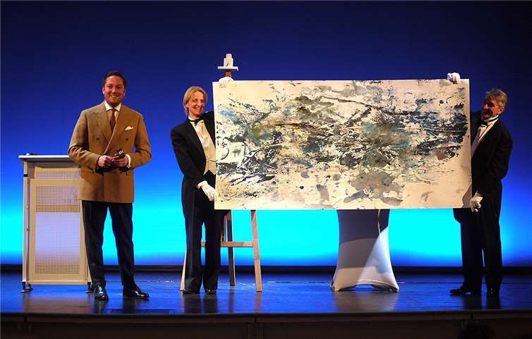 17.105 Euro kamen bei der Kunstauktion zusammen.Quelle: Theater Koblenz