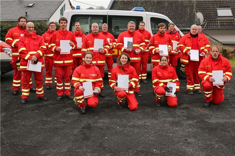 19 Einsatzkräfte der DLRG Andernach erhielten für ihren Einsatz beim Ahr-Hochwasser im Sommer 2021 die Lebensrettungsmedaille. Foto: privat