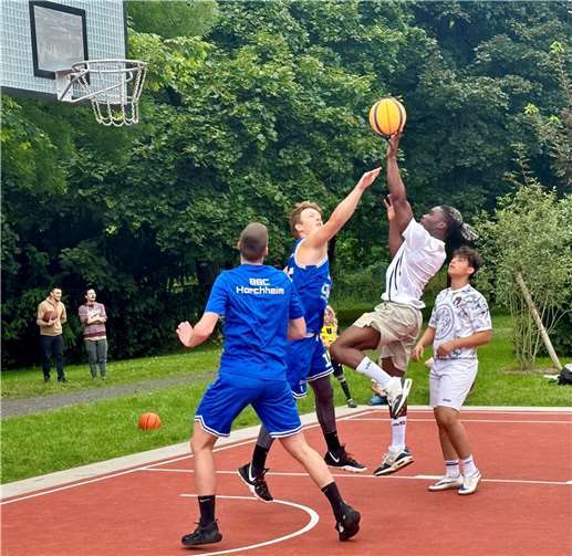 19 Teams kämpften in drei Altersgruppen um die Medaillen – und das im Fair-Play-Modus.