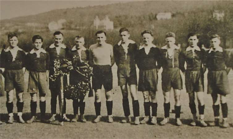 1928 gewann der SC 07 Bad Neuenahr die Bezirksmeisterschaft.