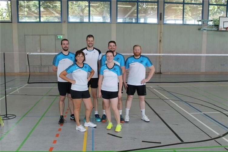 1.Mannschaft: Von links nach rechts: Jan Faulde, Bärbel Ecker-Rust, Simon Hülck, Jacky Dunkel, Torben Henz, Daniel Buchholz (es fehlt: Michael Kahn, Christian Knue)