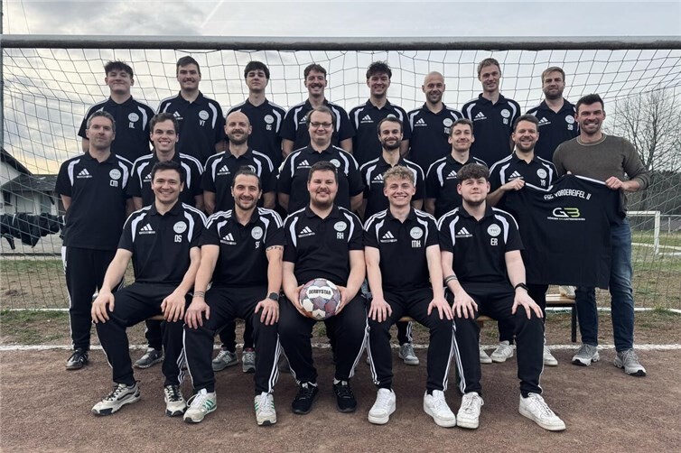 2. Mannschaft mit Sponsor Görgen