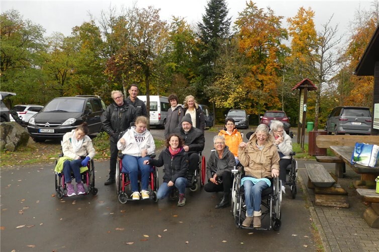2. Mitarbeiter*innen und Klient*innen der Taf Gruppe 123a der Lebenshilfe Mayen .