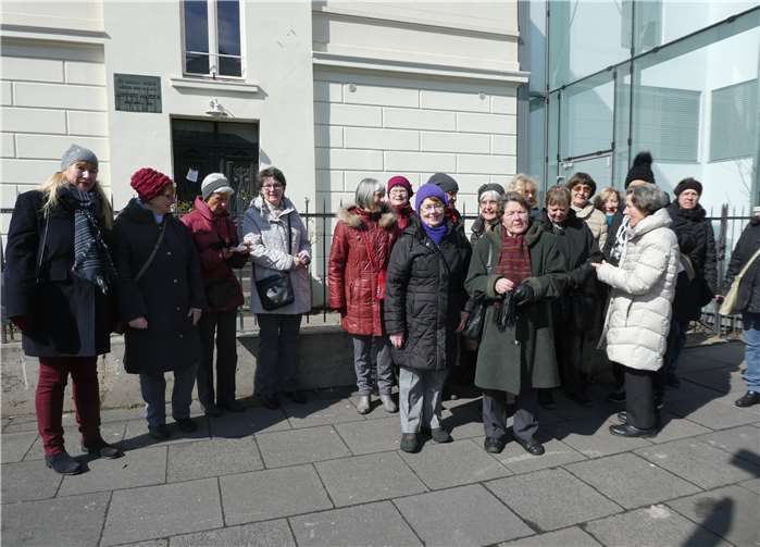 20 Frauen begeisterten sich für die Ausstellungen im August-Macke-Haus.privat