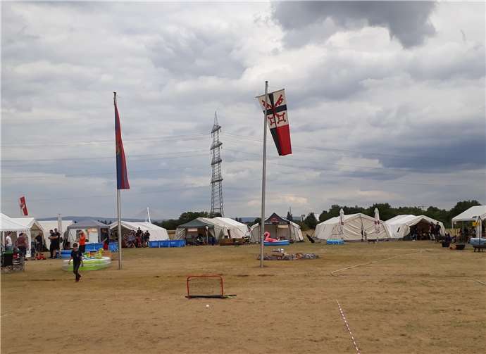 20 Jugendfeuerwehren schlugen ihre Zelte auf dem Gelände des Jugendzentrums auf.