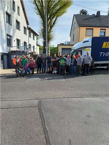 20 Personen nahmen an der Aktion saubere Landschaft in Caan teil. Foto: privat