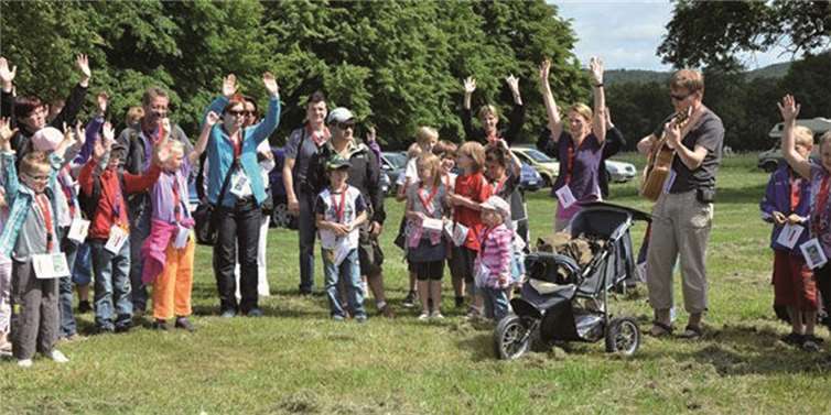 2011 führte die gemeinsame Wallfahrt der Bistümer nach Maria Laach. Bistum Trier