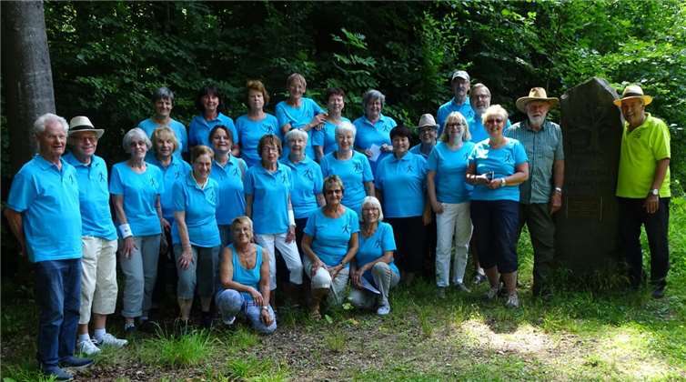 22 Nordic Walker vom TV Feldkirchen verbrachten eine schöne Zeit auf ihrer Planwagenfahrt. Foto: privat