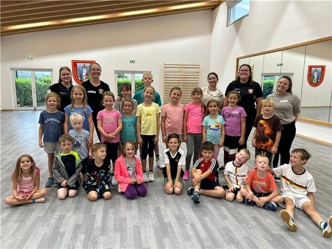 22 begeisterte Kinder waren beim „Fit for Kids“-Tag dabei. Foto: SV Kripp