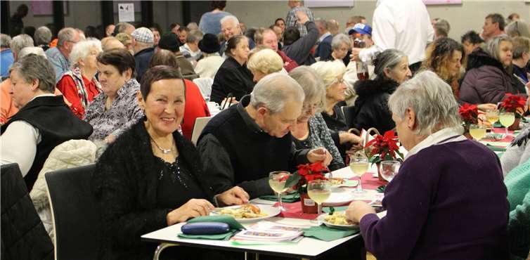 240 Menschen freuten sich über besinnliche Stunden Cusanus Gymnasium. Privat
