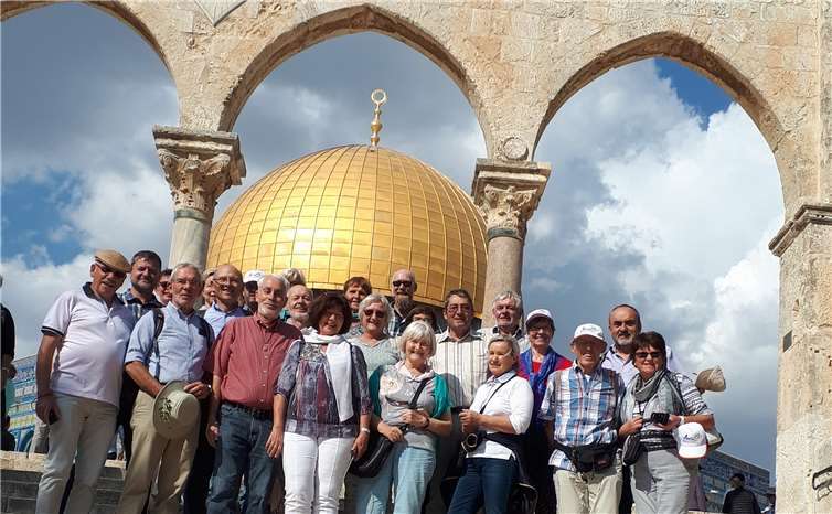 25 Teilnehmerinnen und Teilnehmer aus Neuwied und Umgebung waren bei der Pilgerreise dabei.privat