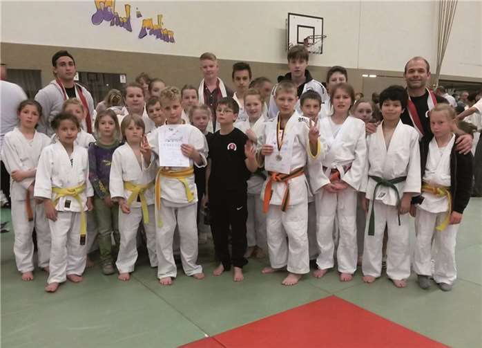26 Kämpferinnen und Kämpfer des Judo Club Hennef konnten sich für die Bezirkseinzelmeisterschaften qualifizieren.privat