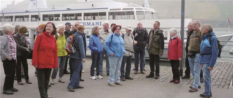 29 Wanderer fuhren nach Bingen und genossen die Nähe des Rheins. privat