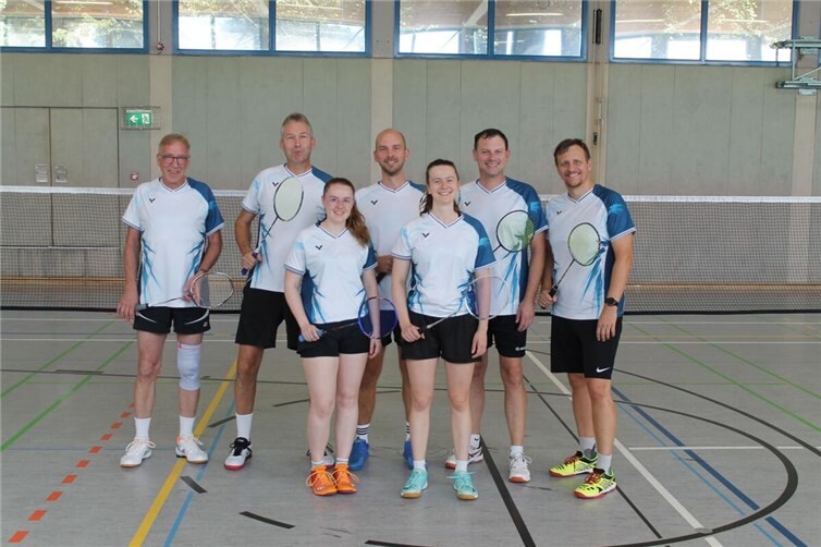 2.Mannschaft: Von links nach rechts: Jürgen Becker, Claus Schröder, Annika Schuth, Uli Kessler, Sarah Hißnauer, Daniel Ganzer, Manuel Büchler