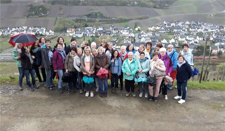 30 Sportlerinnen nahmen an der gemeinsamen Wanderung mit anschließendem Abendessen teil. privat