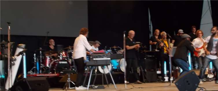 30 Veranstaltungen mit freiem Eintritt enthält der kostenfreie röhrig-Mai-Kultur-Newsletter. So auch vielfältige Events auf Festung Ehrenbreitstein. Privat