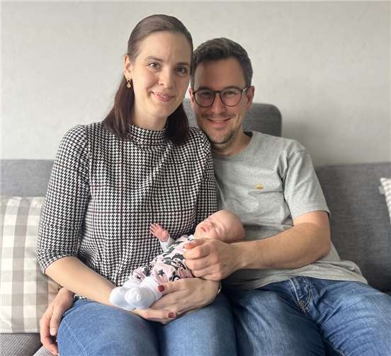 320 Gramm sind eine Tasse Mehl oder anderthalb Stückchen Butter. 320 Gramm war das Gewicht von Elli, als sie auf die Welt kam. Markus und Jessica erzählen hier ihre bewegende Geschichte. Foto: Bunter Kreis Rheinland