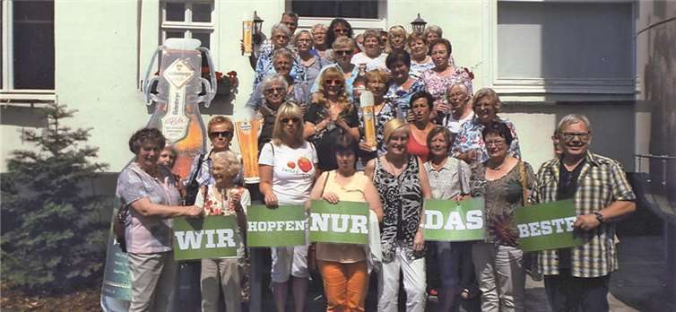 35 Teilnehmer, davon 29 Landfrauen, mit sechs Landmännern, starteten ab Bonefeld/Straßenhaus zur Westerwaldtour.Privat