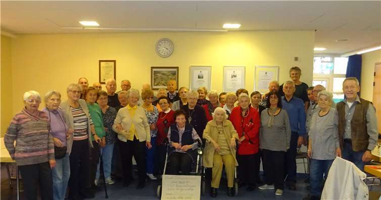 37 Bürgerinnen und Bürger nahmen am Jubiläumstreffen teil. Fotos: privat