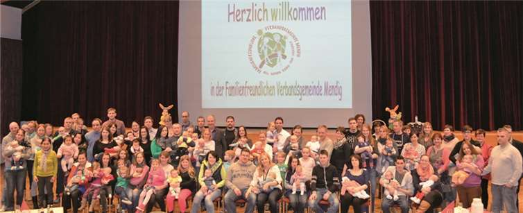 38 frischgebackene Mendiger waren mit ihren Eltern zum Begrüßungsabend gekommen. privat