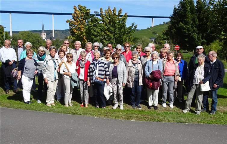 39 frohgelaunte Mitglieder der Senioren-Union des Gemeindeverbandes Mendig nahmen am Tagesausflug teil.Foto: Senioren Union Gemeindeverband Mendig
