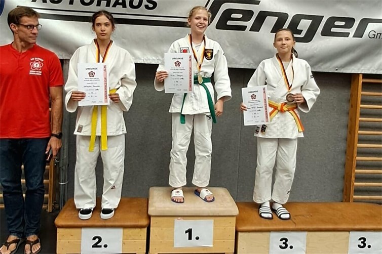 3.Platz für Felice Kreischer (im Bild Rechts) 