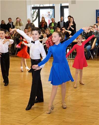 3fache Landesmeister Ilja Shayevych und Alexandra Nikulina.