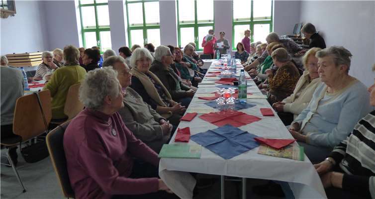 40 Frauen kamen zum Weltgebetstag in den Bürgerraum in Löf.Foto: privat