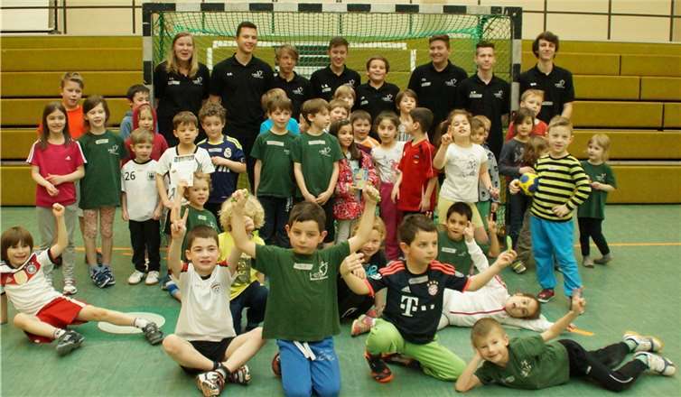 40 Kinder waren zum Handball-Schnuppertag gekommen.privat
