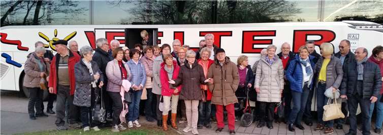 48 Mitreisende fuhren nach Essen, um den „Denkmalpfad Zollverein“ zu besichtigen. Fotos: privat