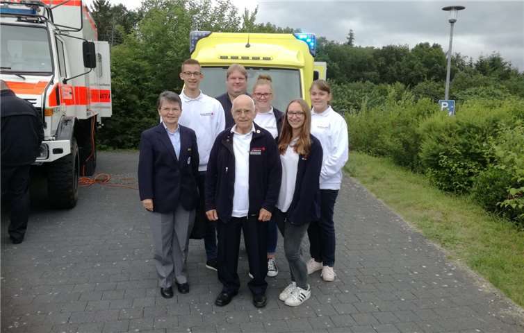 5 Bereitschaftsmitglieder des OV Weitersburg und 2 Bereitschaftsmitglieder aus dem OV Urbar.. Privat