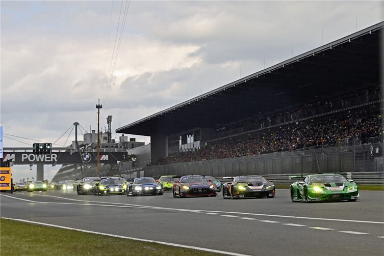 54. ADAC RAVENOL 24h Nürburgring das Rennen am Samstag.