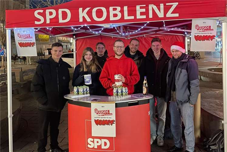 555 Euro kamen für das Wohnungslosen-Restaurant „Mampf“ zusammen. Quelle: Jusos Koblenz