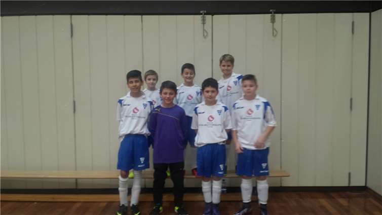 59 Mannschaften starteten in den Hallencup der Sparkasse, die E1-Junioren des BSV Weißenthurm erreichten die Endrunde der besten Fünf. privat