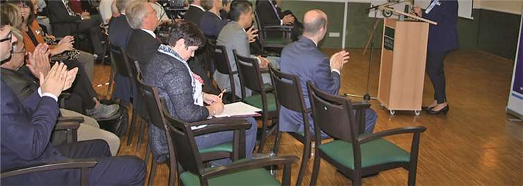 70 Vertreter von Firmen und Verbänden holten sich in der Ahrtal-Residenz in Bad Neuenahr-Ahrweiler Informationen aus erster Hand. privat