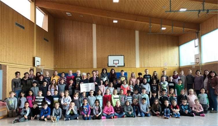 88 Kinder der Grundschule Dohr treffen sich einmal in der Woche in der Turnhalle.Foto: Grundschule Dohr