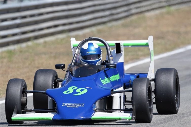 #89 Frank Färber im Formel Ford 2000
