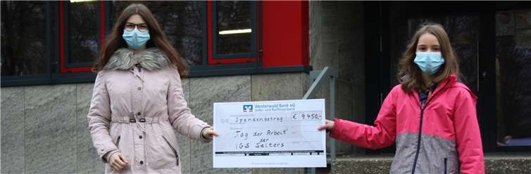 9.450 Euro konnten gespendet werden. Foto: IGS Selters
